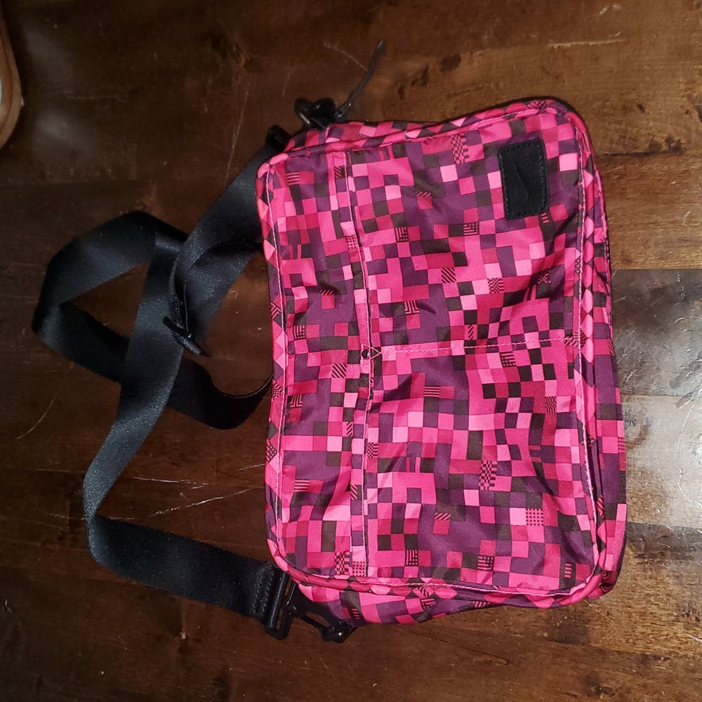 Nike Bright Pink & Black Nylon Bag.  Reversible!